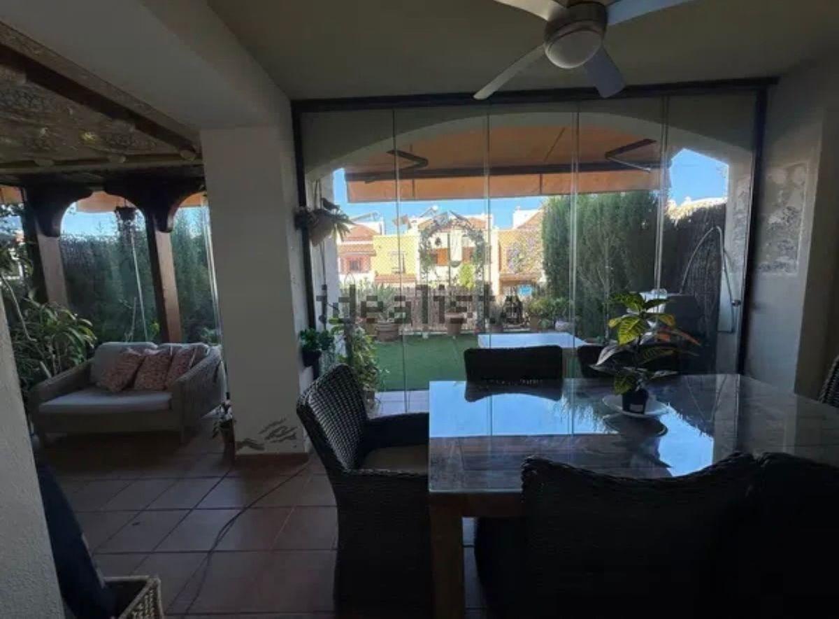 Piso en Venta en Calle Ana Belén Sánchez - 12
