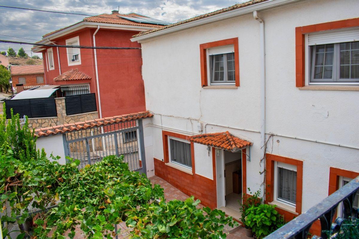Semi-Detached Townhouse en Venta en Calle del Olivar - 18