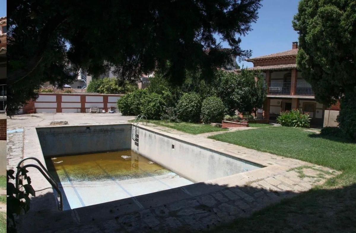 Villa en Venta en Plaza General Vives - 23
