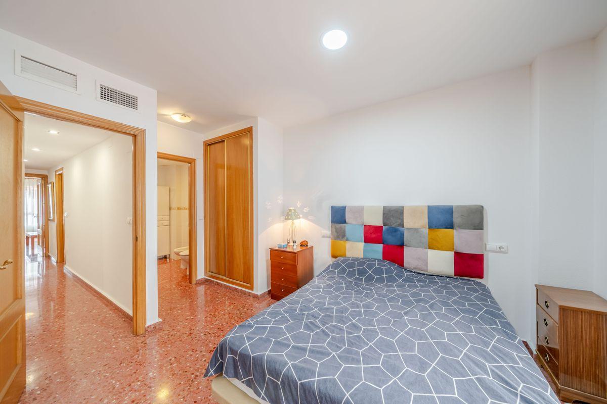 Piso en Venta en Calle Boyero - 16