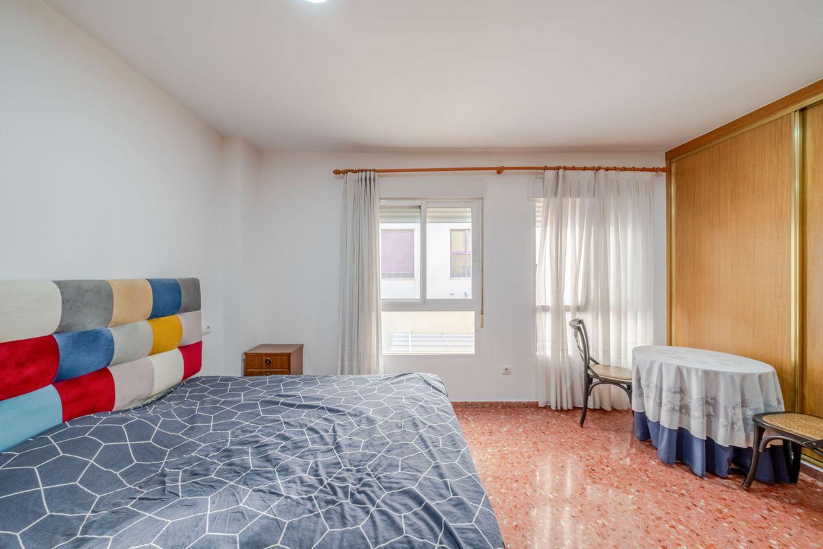 Piso en Venta en Calle Boyero - 13