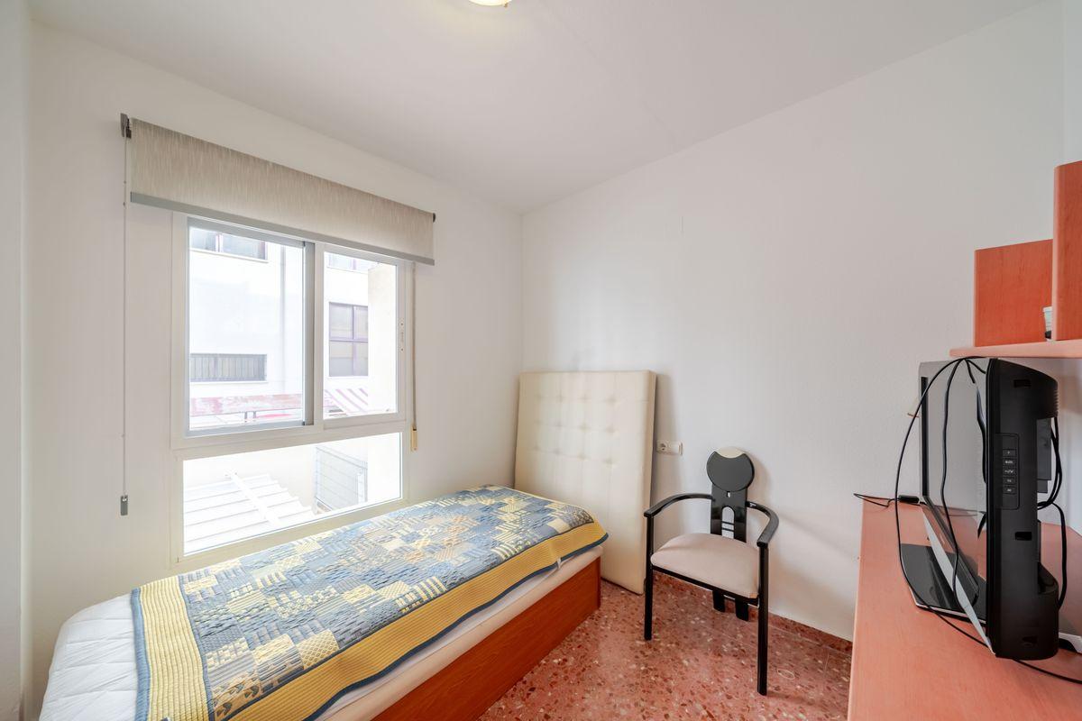 Piso en Venta en Calle Boyero - 25