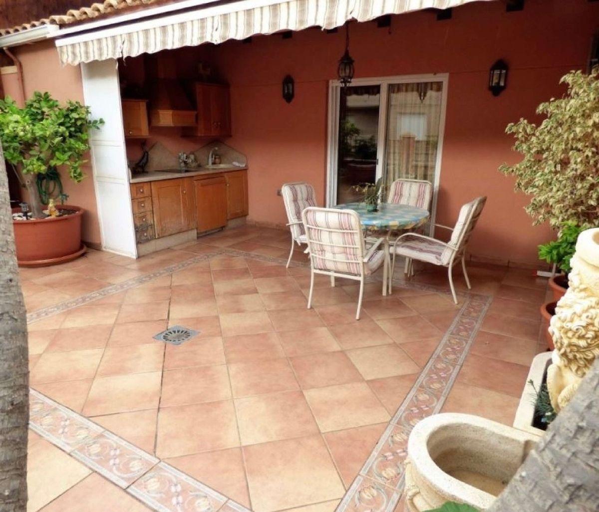 Casa en Venta en Calle Don Alarico Lopez Teruel - 28