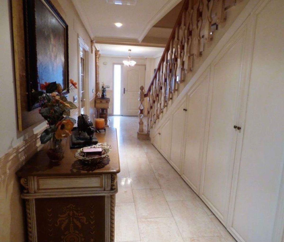 Casa en Venta en Calle Don Alarico Lopez Teruel - 4