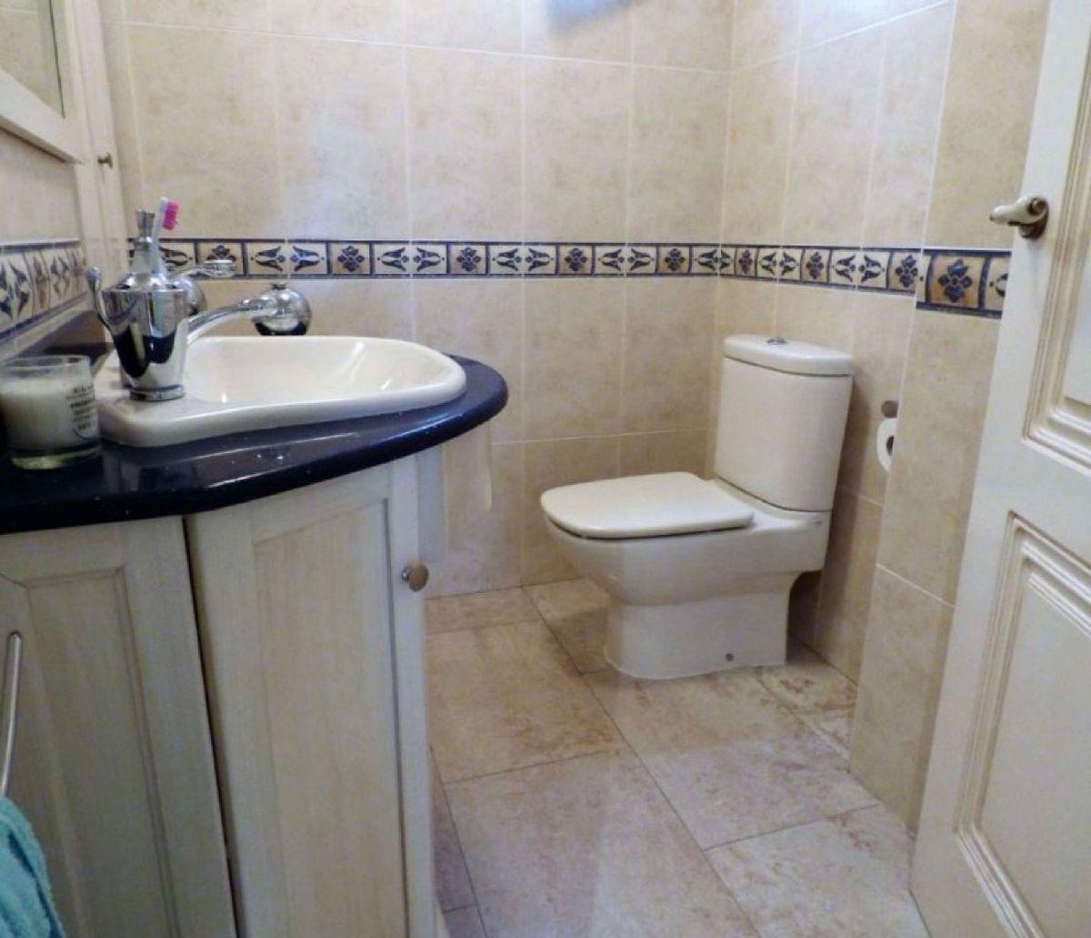 Casa en Venta en Calle Don Alarico Lopez Teruel - 18