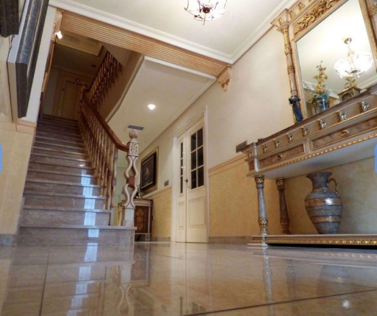 Casa en Venta en Calle Don Alarico Lopez Teruel - 2