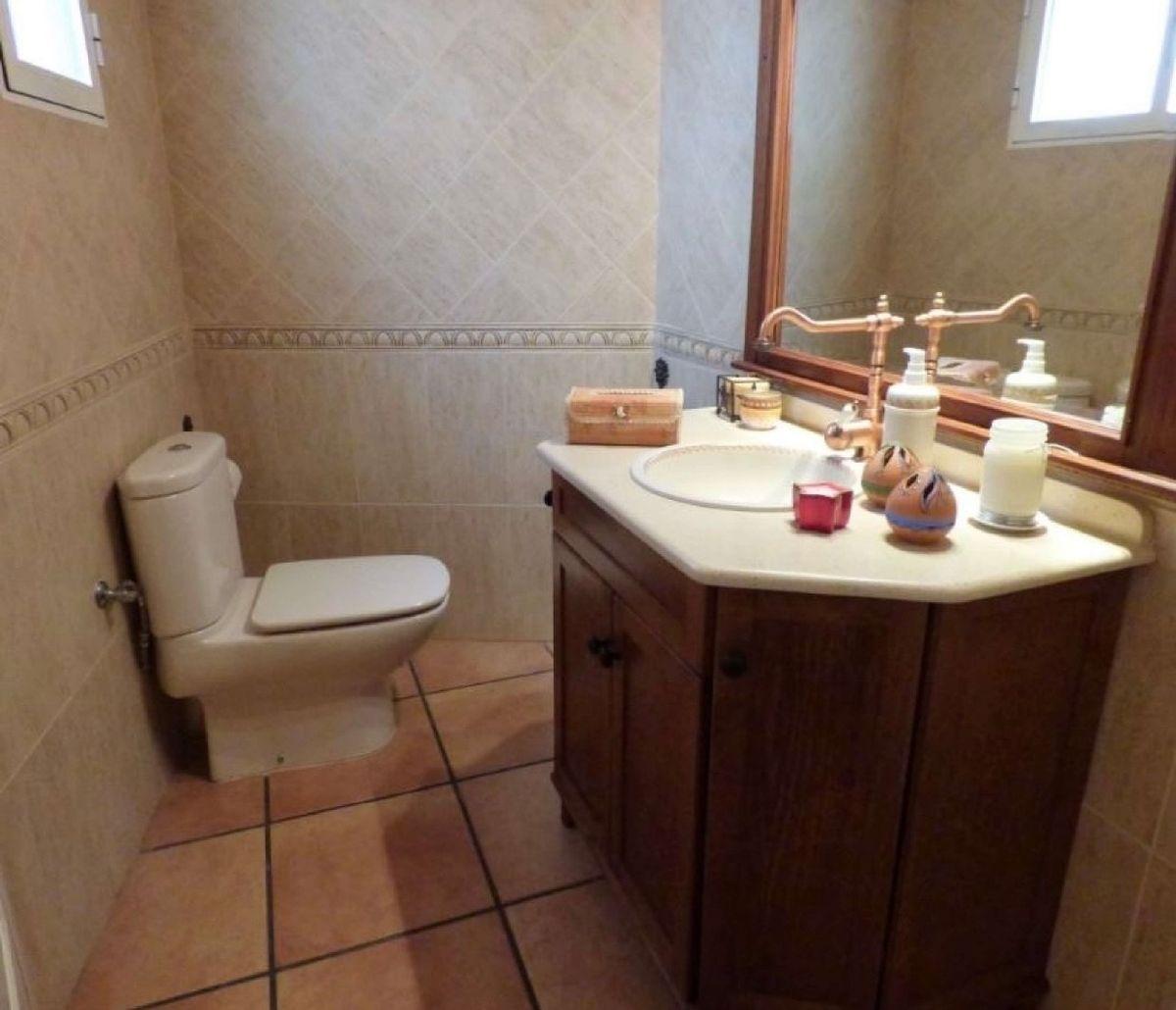 Casa en Venta en Calle Don Alarico Lopez Teruel - 20