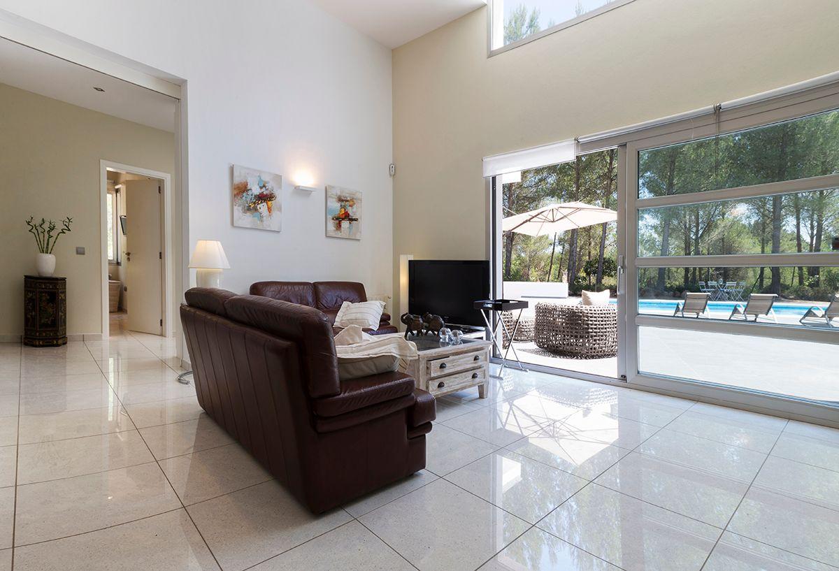 Villa en Alquiler en Poligono 25 - 13