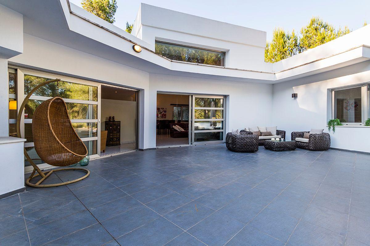 Villa en Alquiler en Poligono 25 - 32