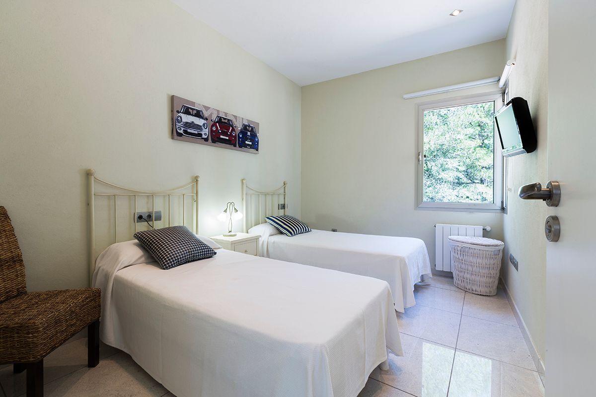 Villa en Alquiler en Poligono 25 - 23