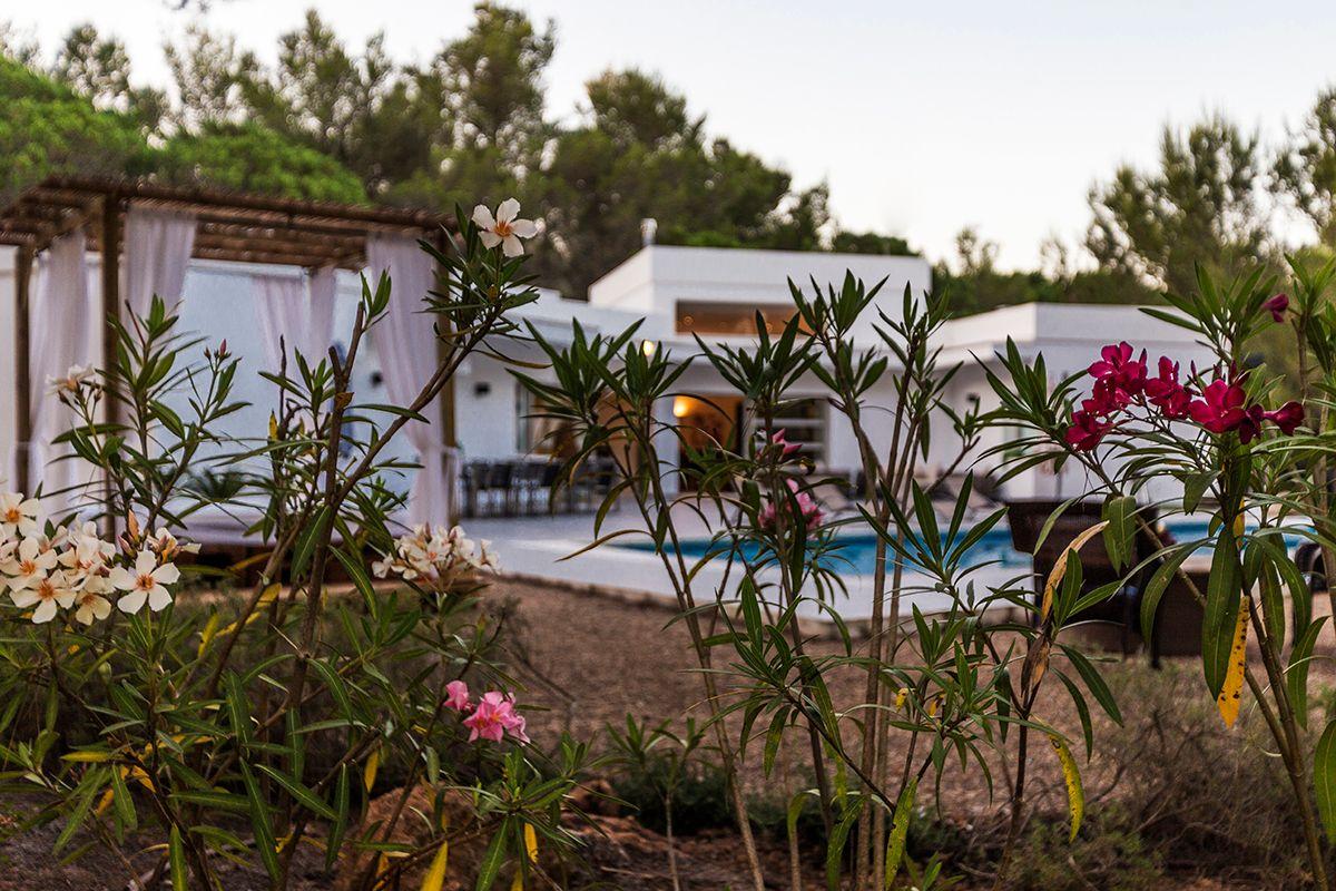 Villa en Alquiler en Poligono 25 - 47