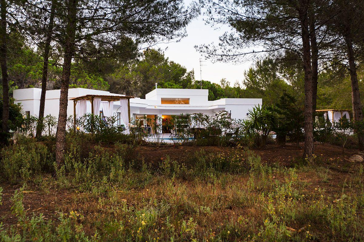 Villa en Alquiler en Poligono 25 - 46