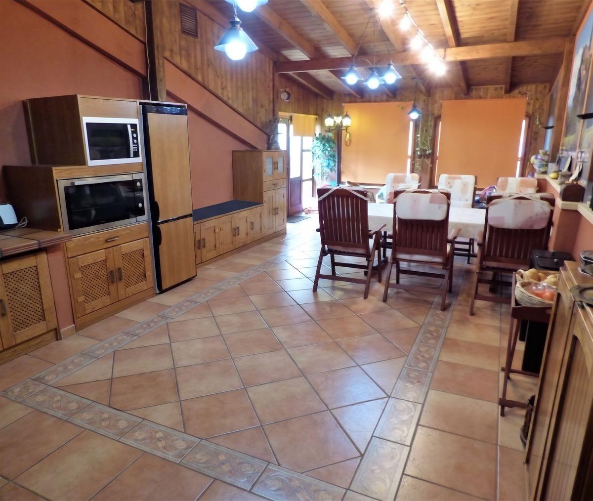Casa en Venta en Calle Don Alarico Lopez Teruel - 11