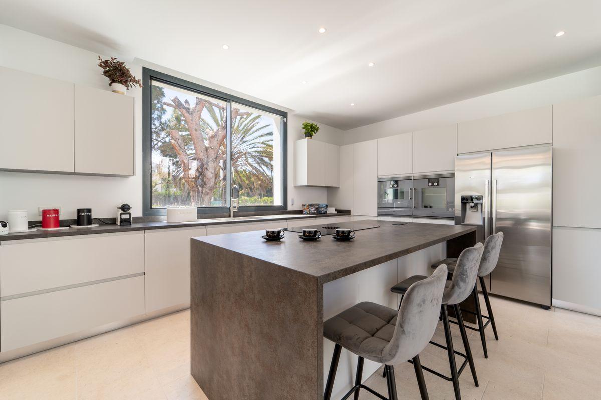 Villa en Venta en Calle Murcia - 6