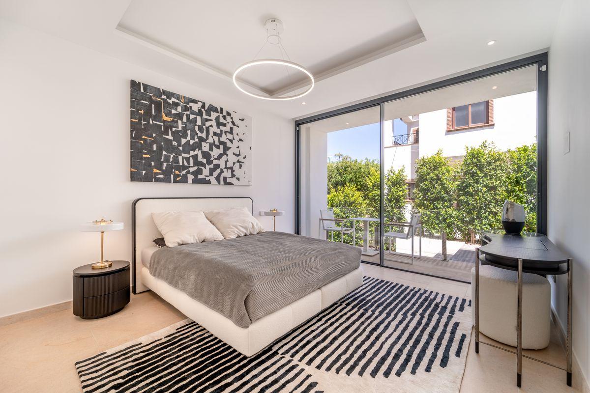 Villa en Venta en Calle Murcia - 16