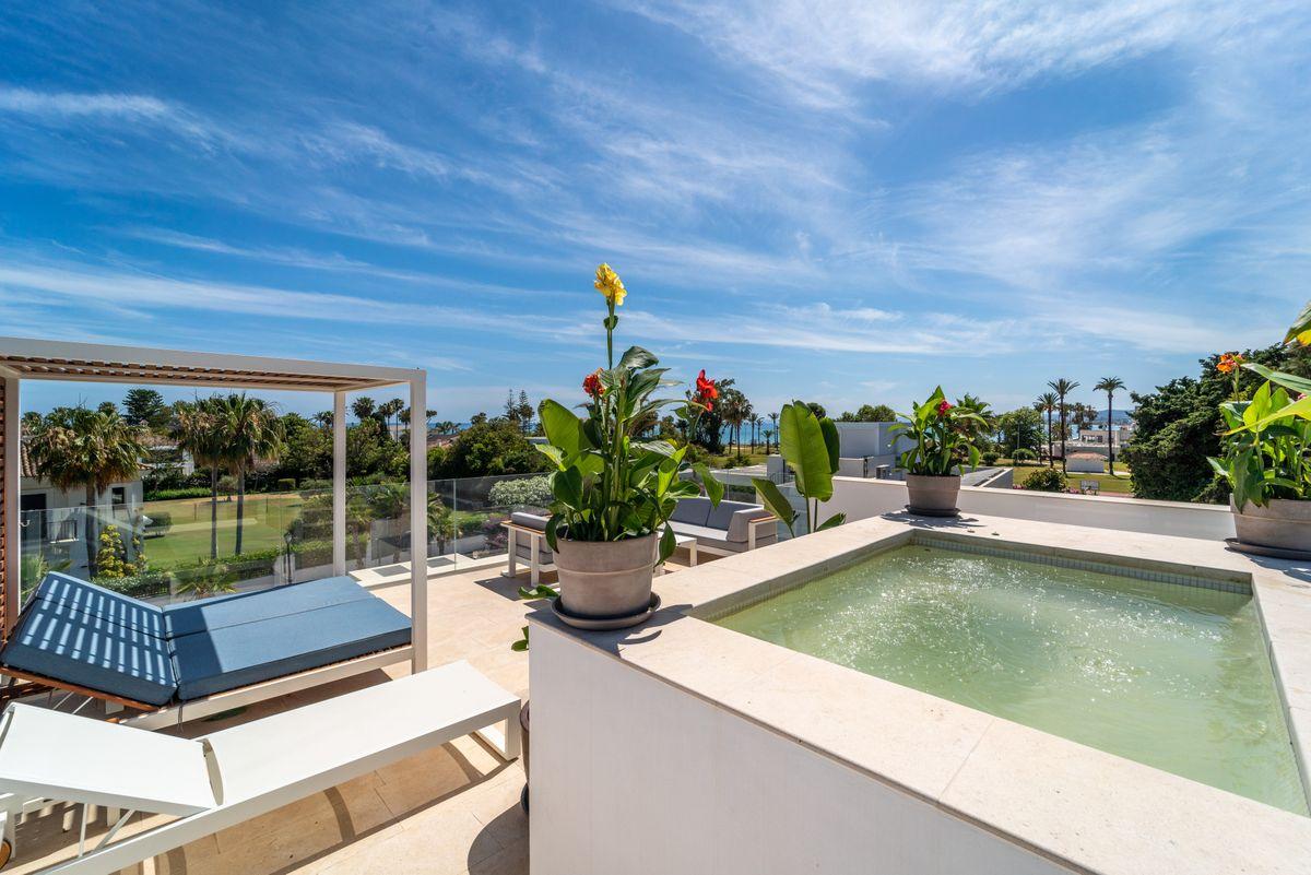 Villa en Venta en Calle Murcia - 41