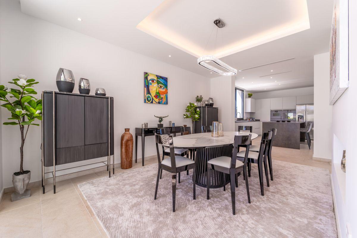 Villa en Venta en Calle Murcia - 8