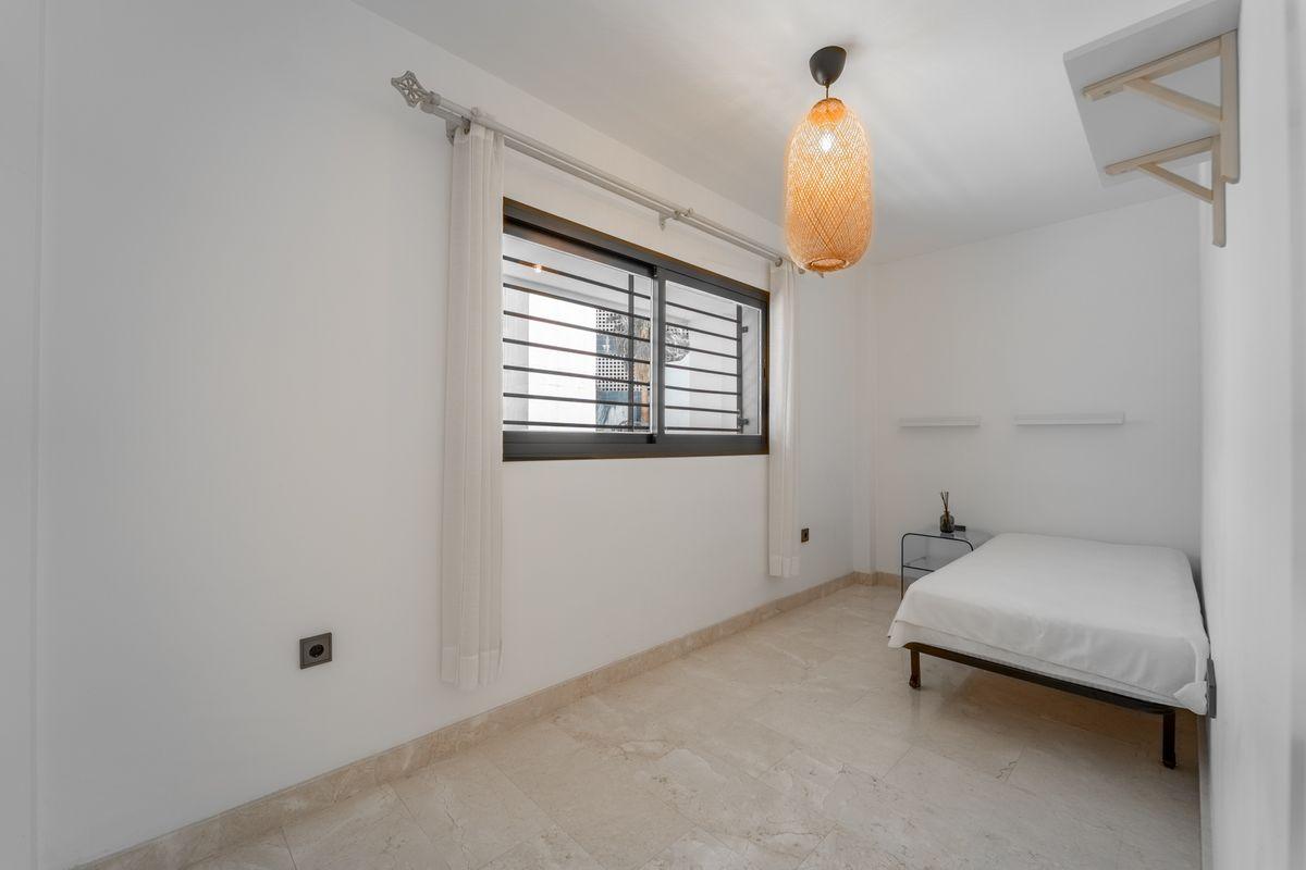 Piso en Venta en Calle Notarios de Riviera - 16