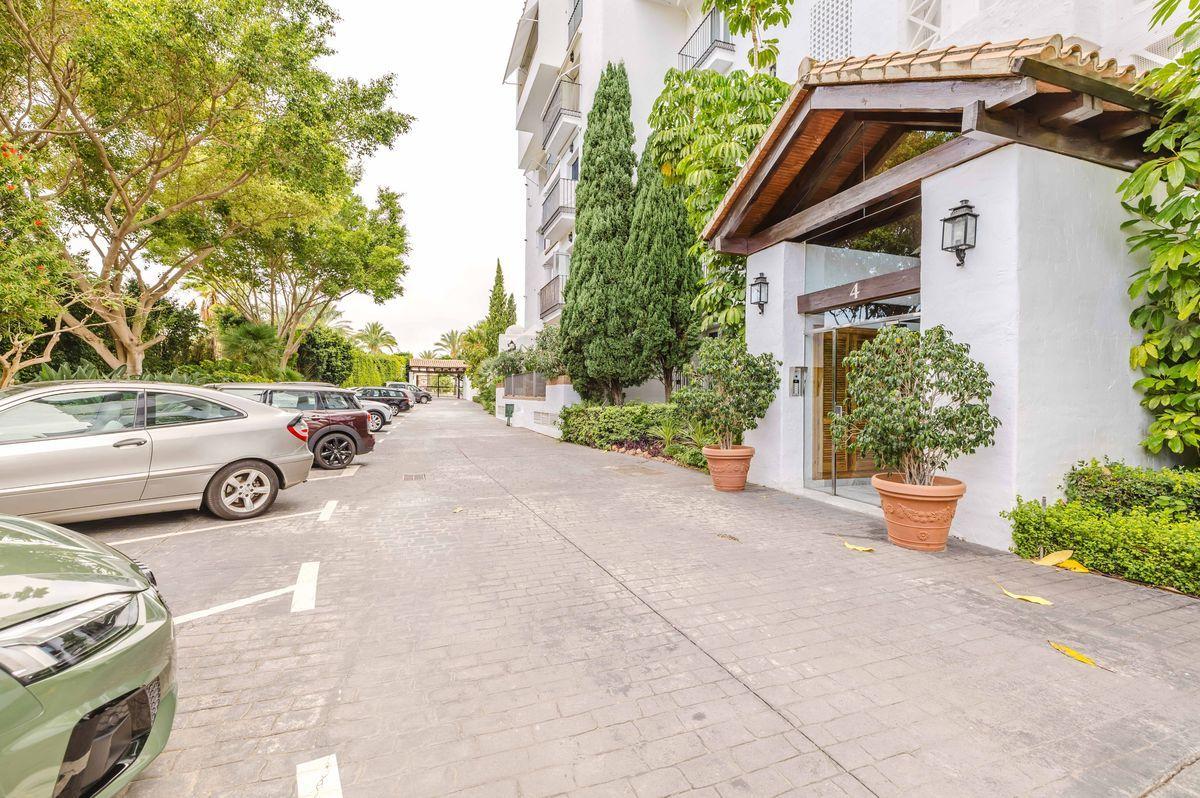 Piso en Venta en Calle Carnicero - 48