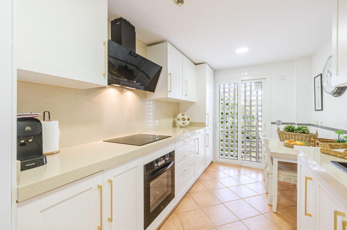 Piso en Venta en Calle Carnicero - 16
