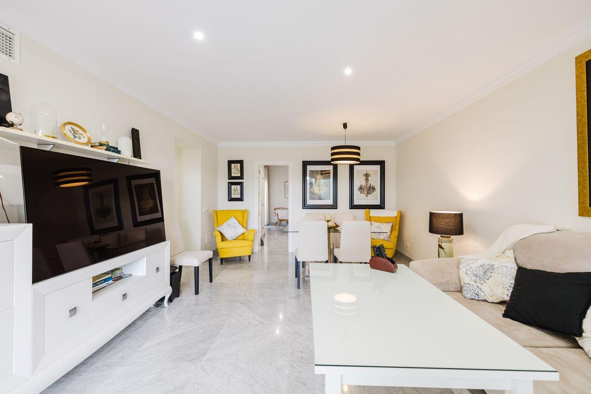 Piso en Venta en Calle Carnicero - 12