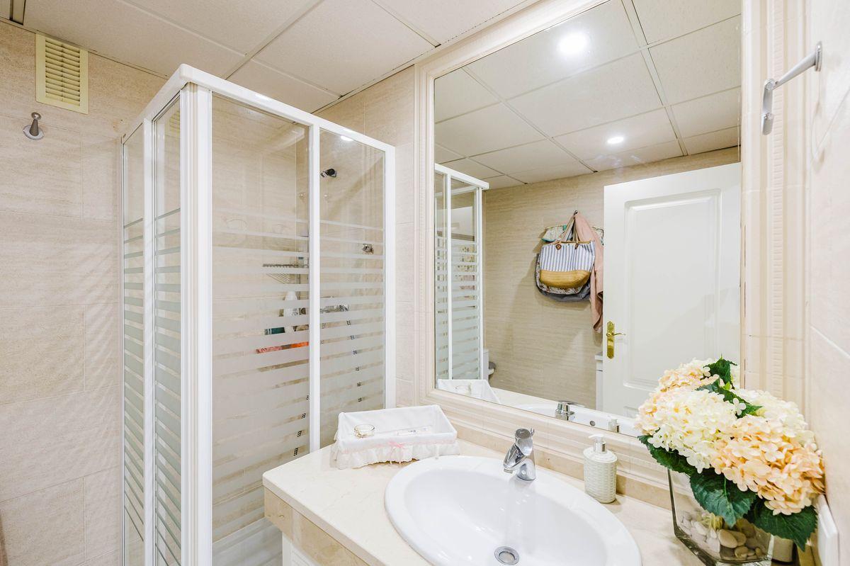 Piso en Venta en Calle Carnicero - 34