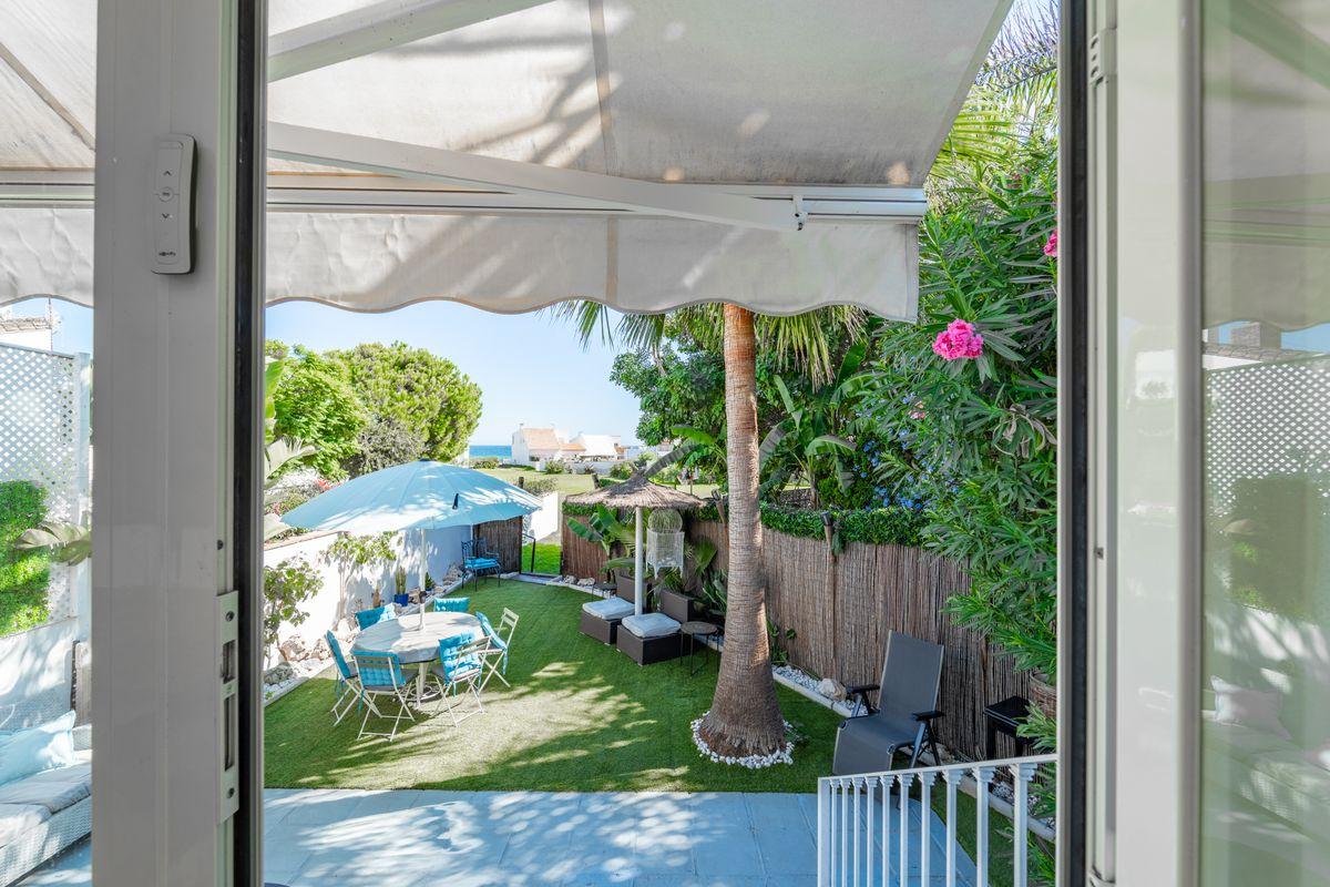 Villa en Venta en Urbanización Bahía Dorada - 12