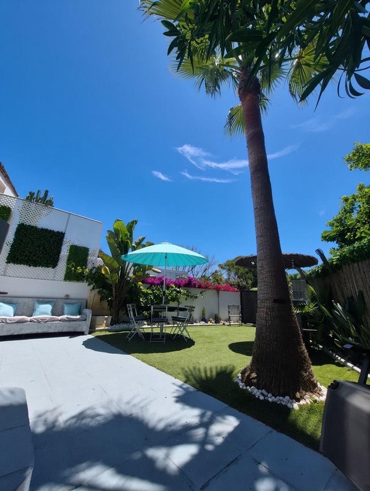 Villa en Venta en Urbanización Bahía Dorada - 40
