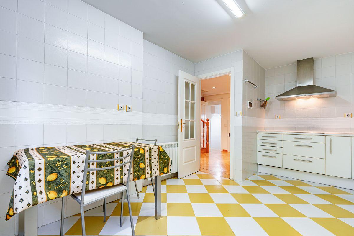 Townhouse en Venta en Calle de la Bahía de Santander - 11