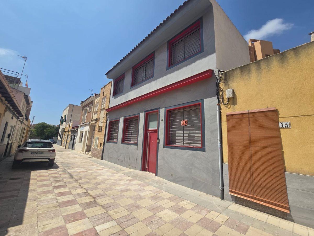 Townhouse en Venta en Calle la Asunción - 32