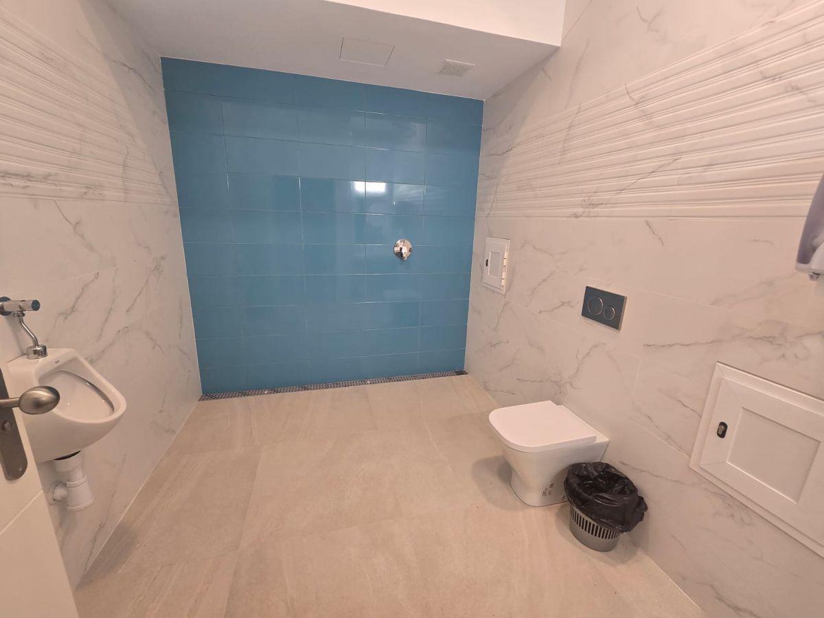 Townhouse en Venta en Calle la Asunción - 16