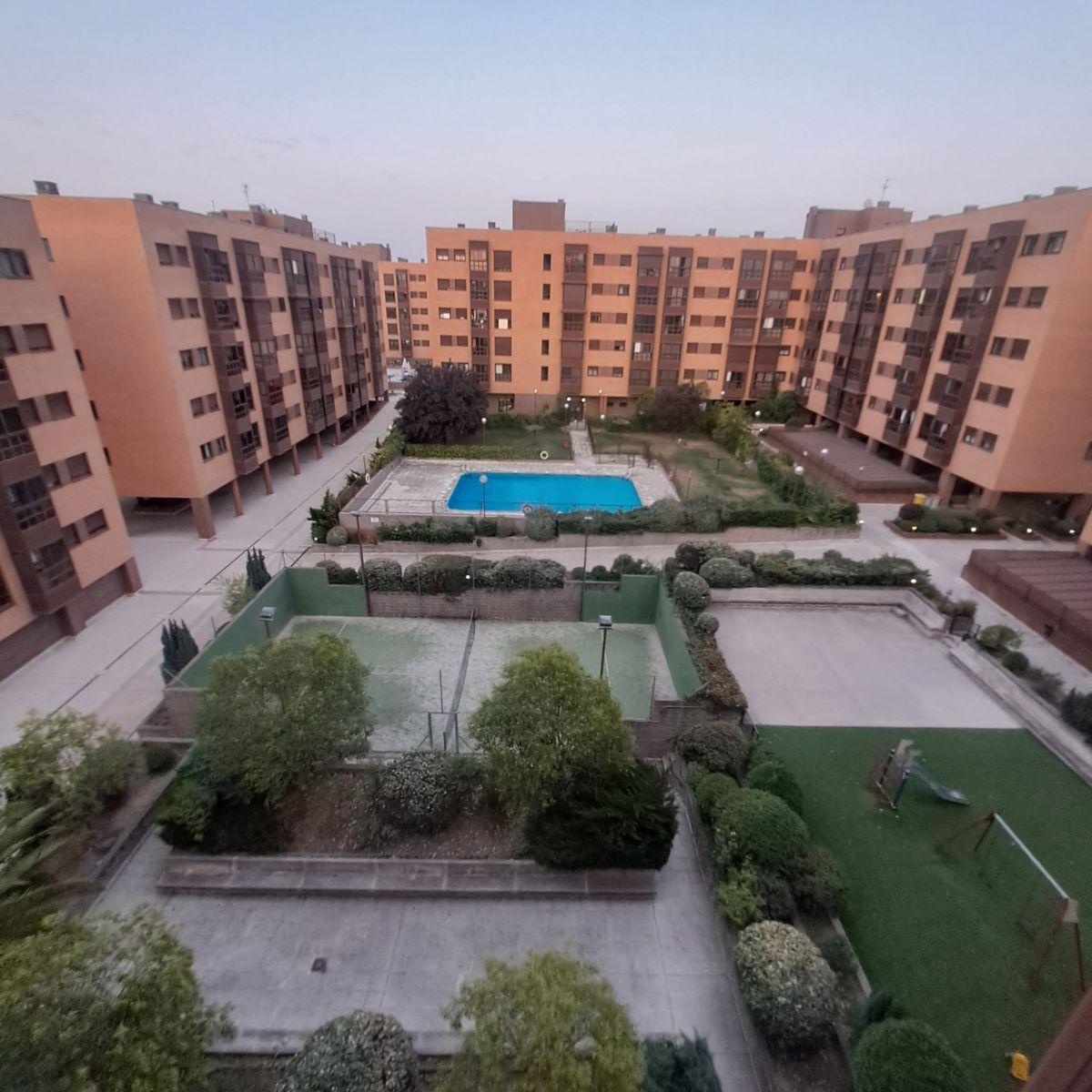 Piso en Venta en Calle de Deyanira - 13