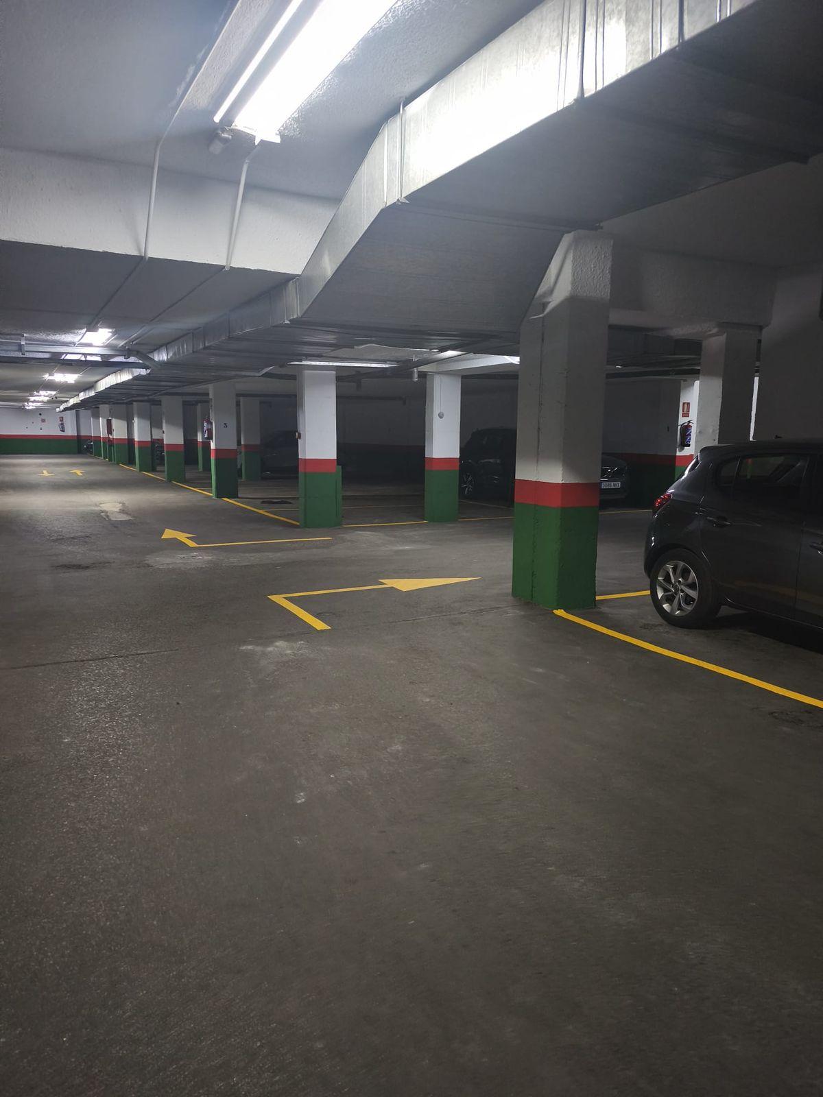 Piso en Venta en Calle de Deyanira - 12