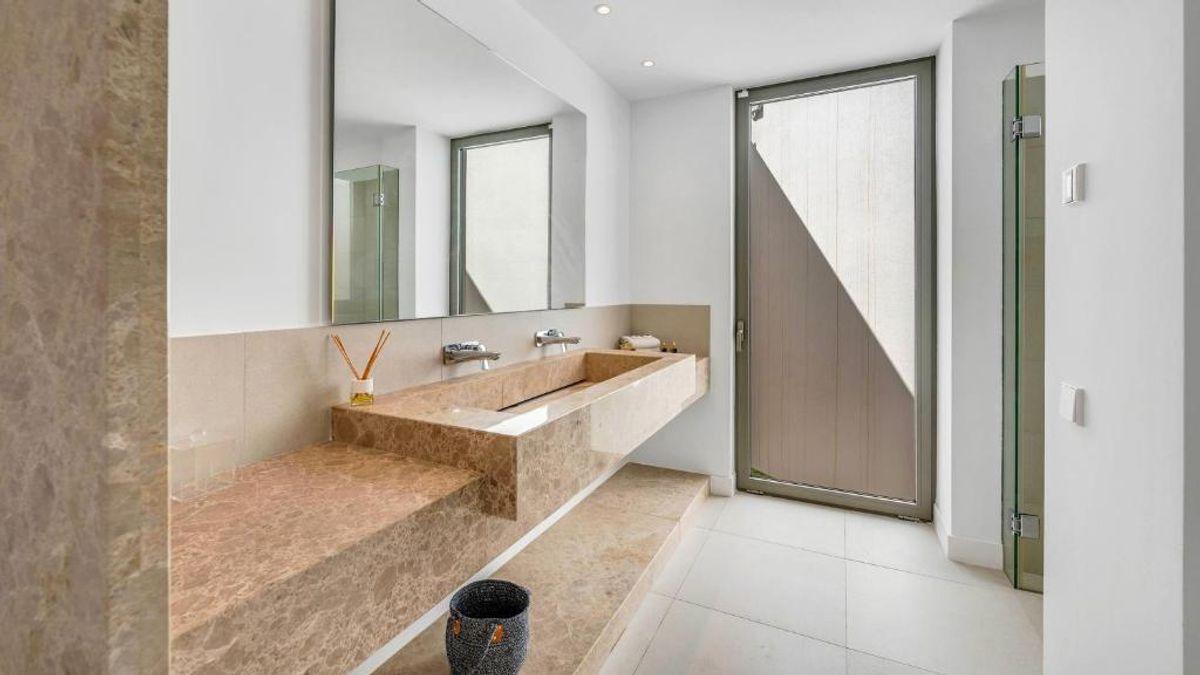 Villa en Venta en Calle Castaño - 32