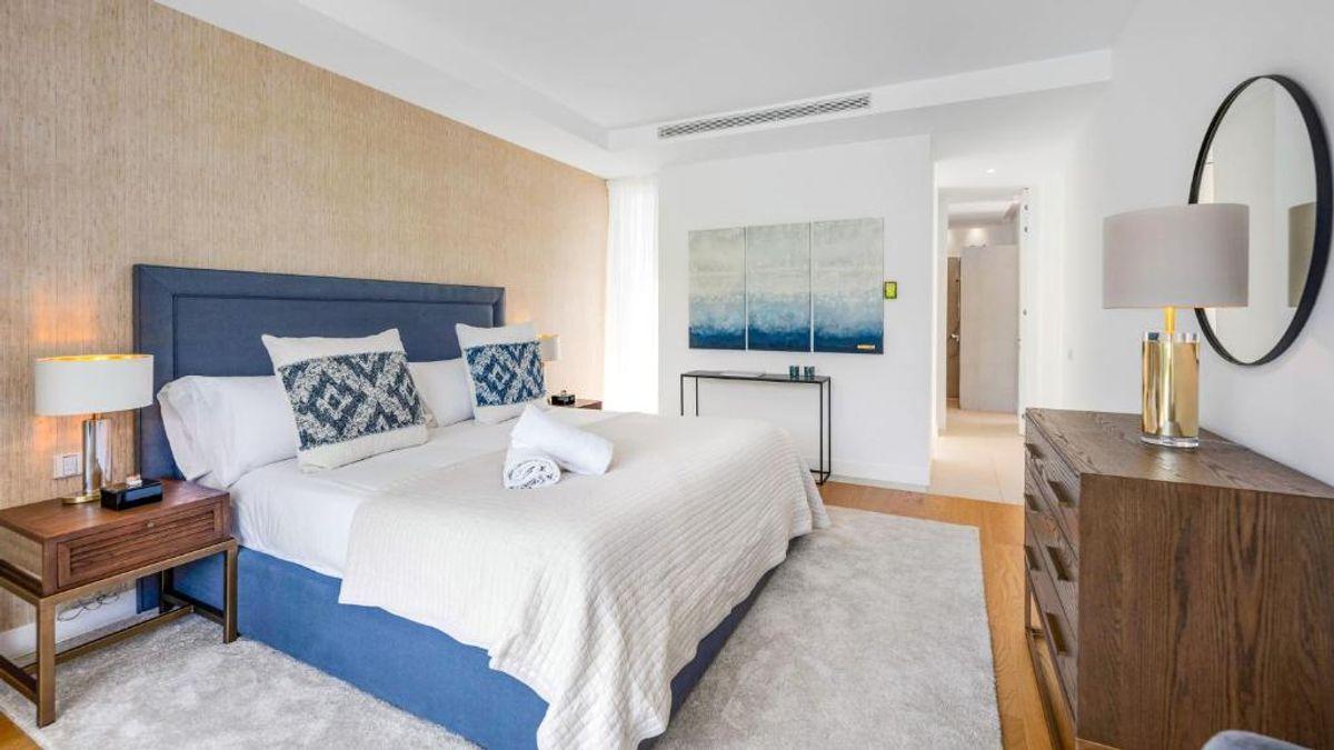 Villa en Venta en Calle Castaño - 22