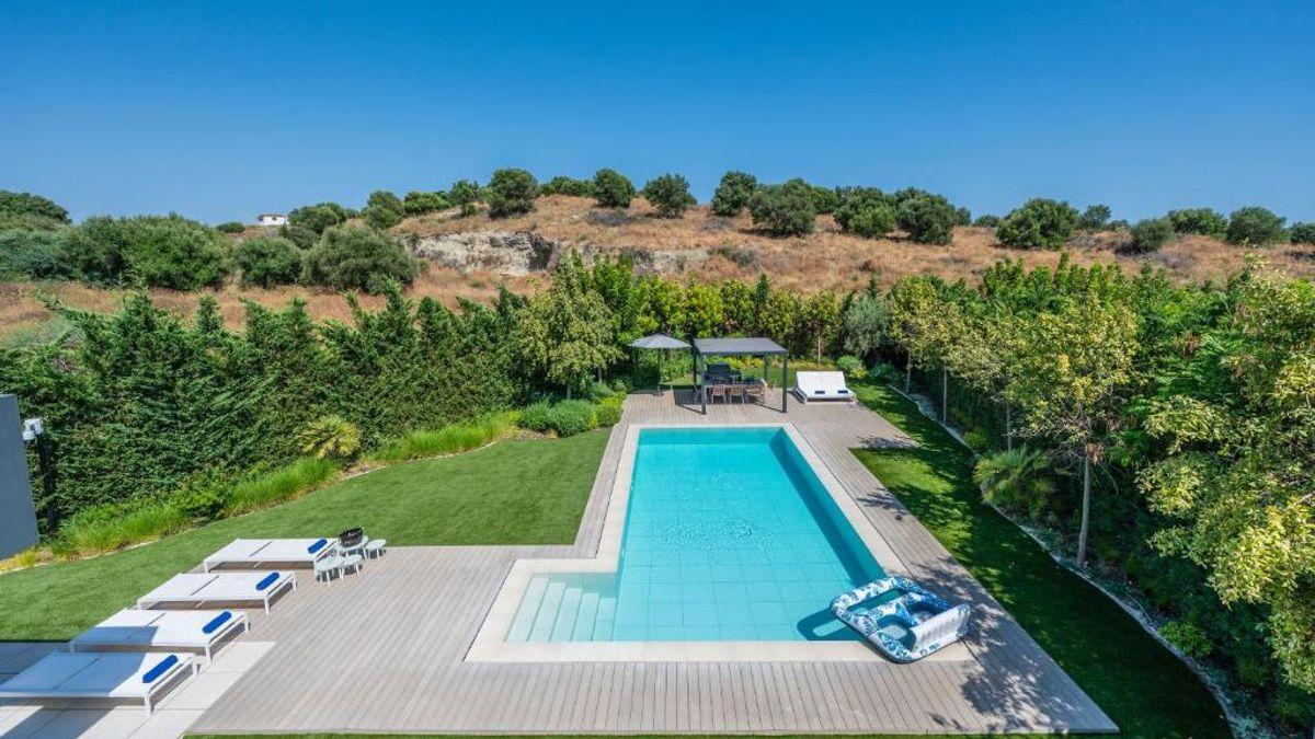 Villa en Venta en Calle Castaño - 14