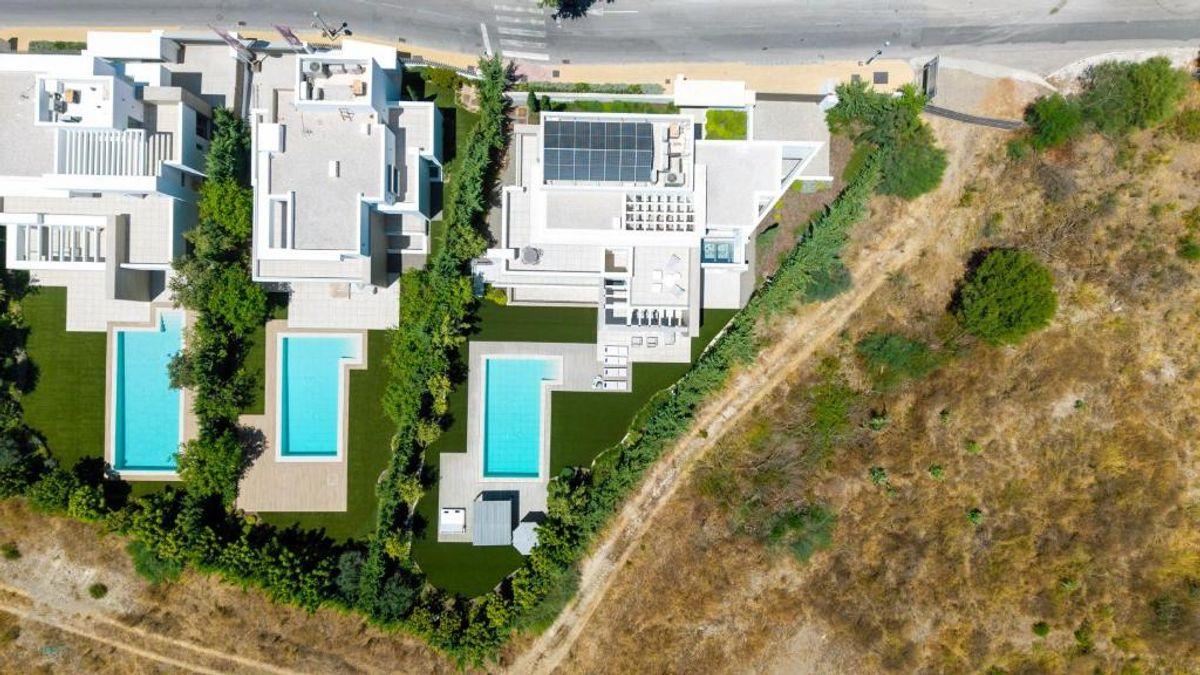 Villa en Venta en Calle Castaño - 46