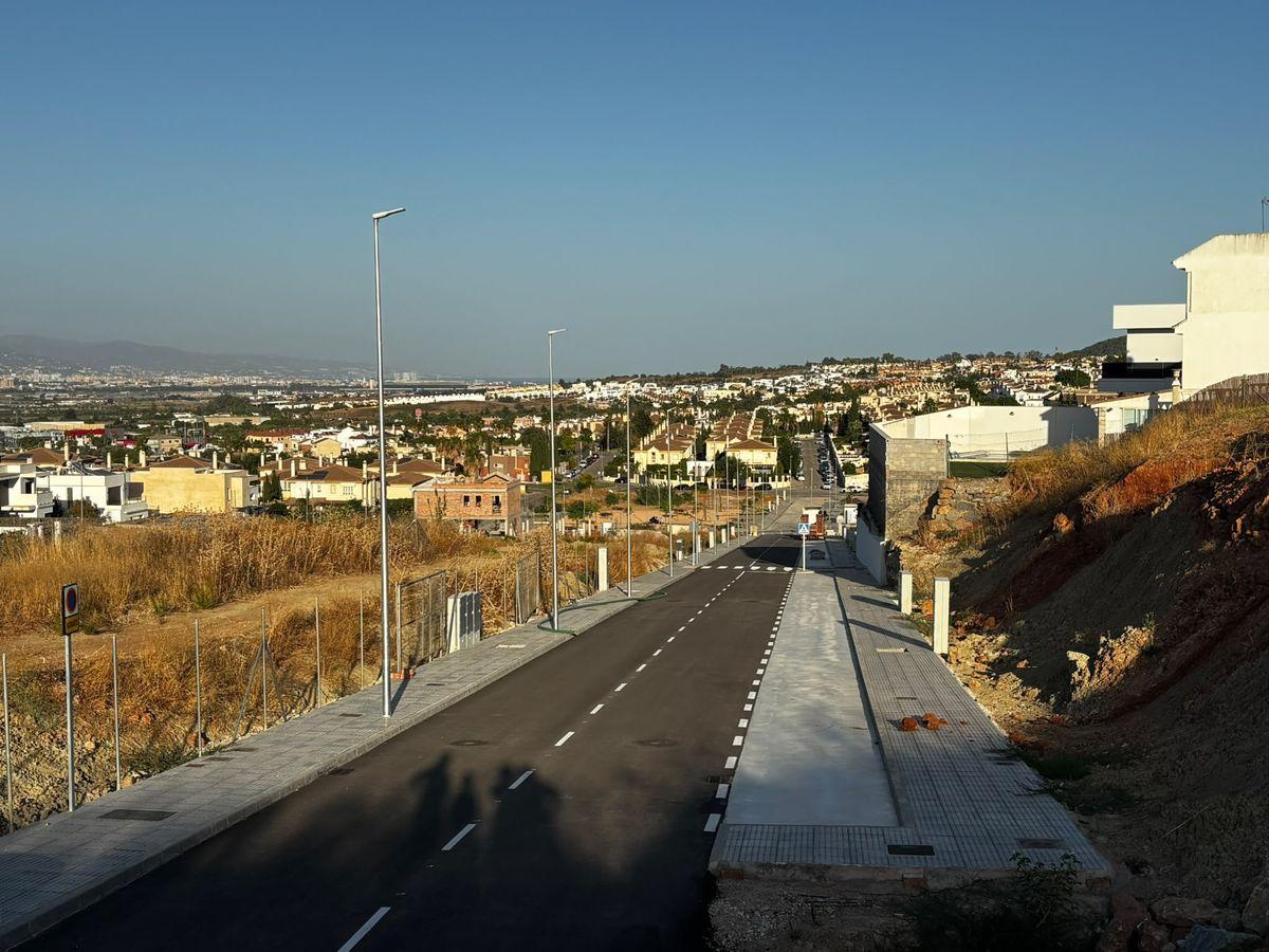 Solar en Venta en Calle Almanzor - 15
