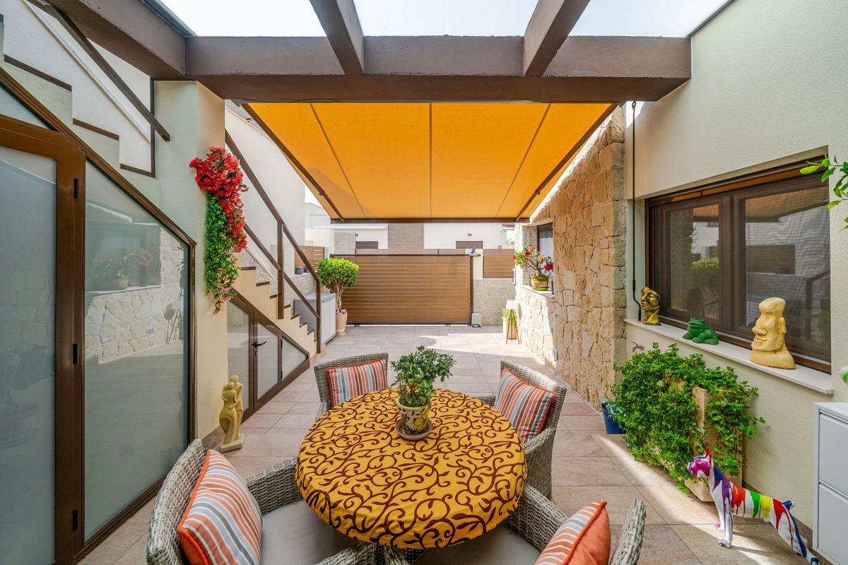 Casa en Venta en Calle La Herrada - 24