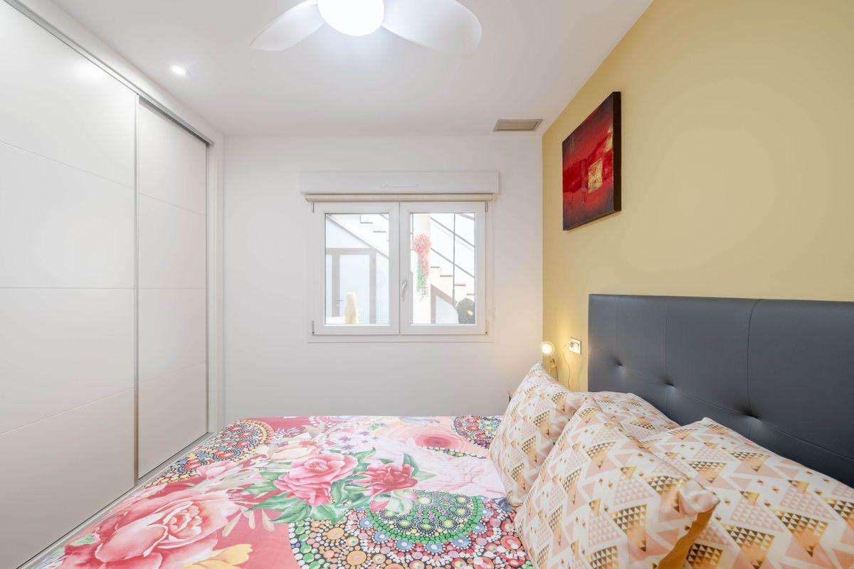 Casa en Venta en Calle La Herrada - 18