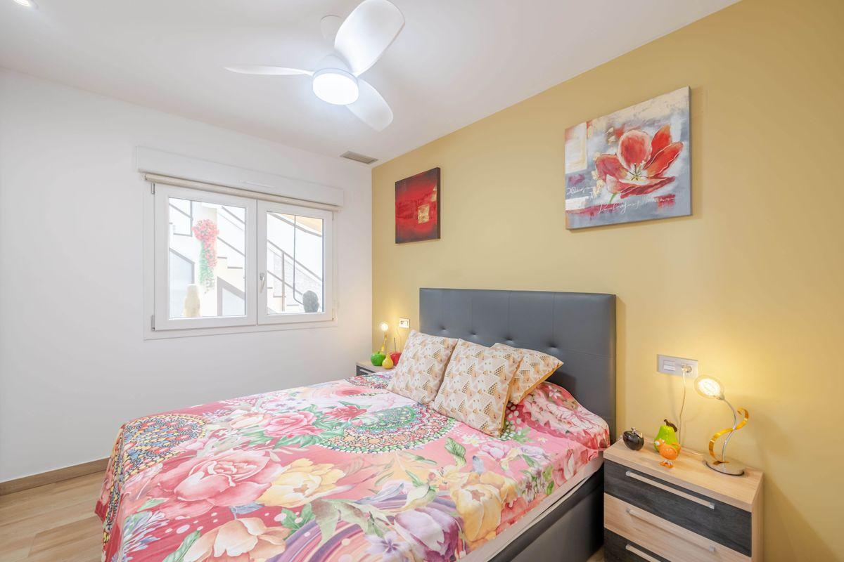 Casa en Venta en Calle La Herrada - 16