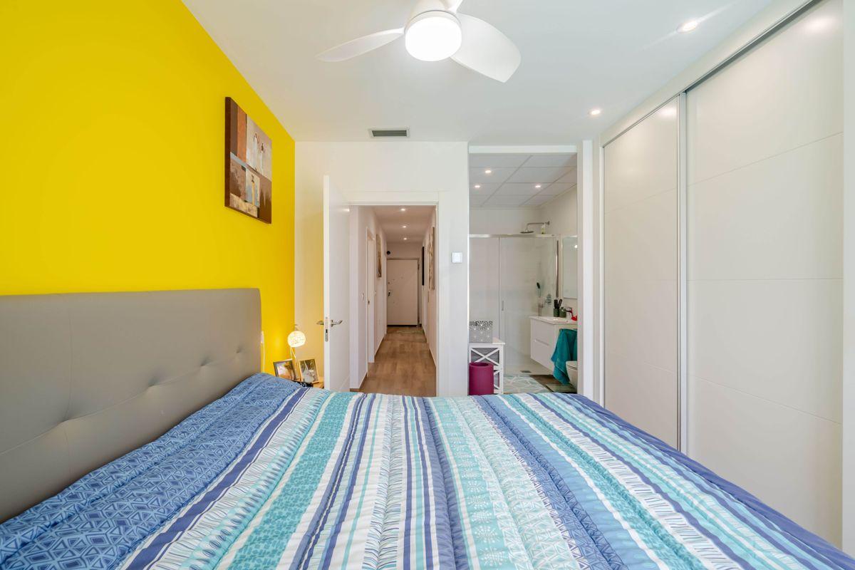 Casa en Venta en Calle La Herrada - 14