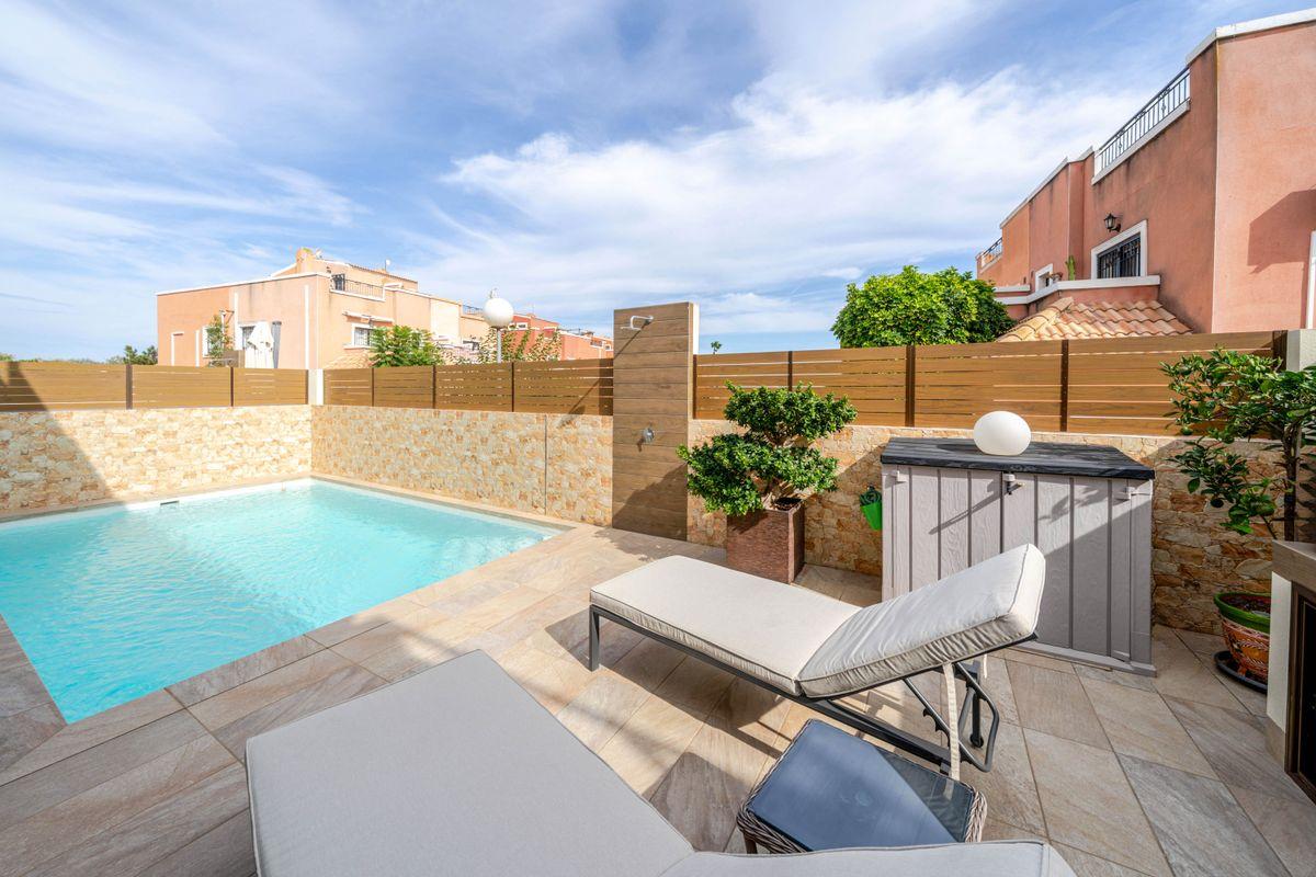 Casa en Venta en Calle La Herrada - 1
