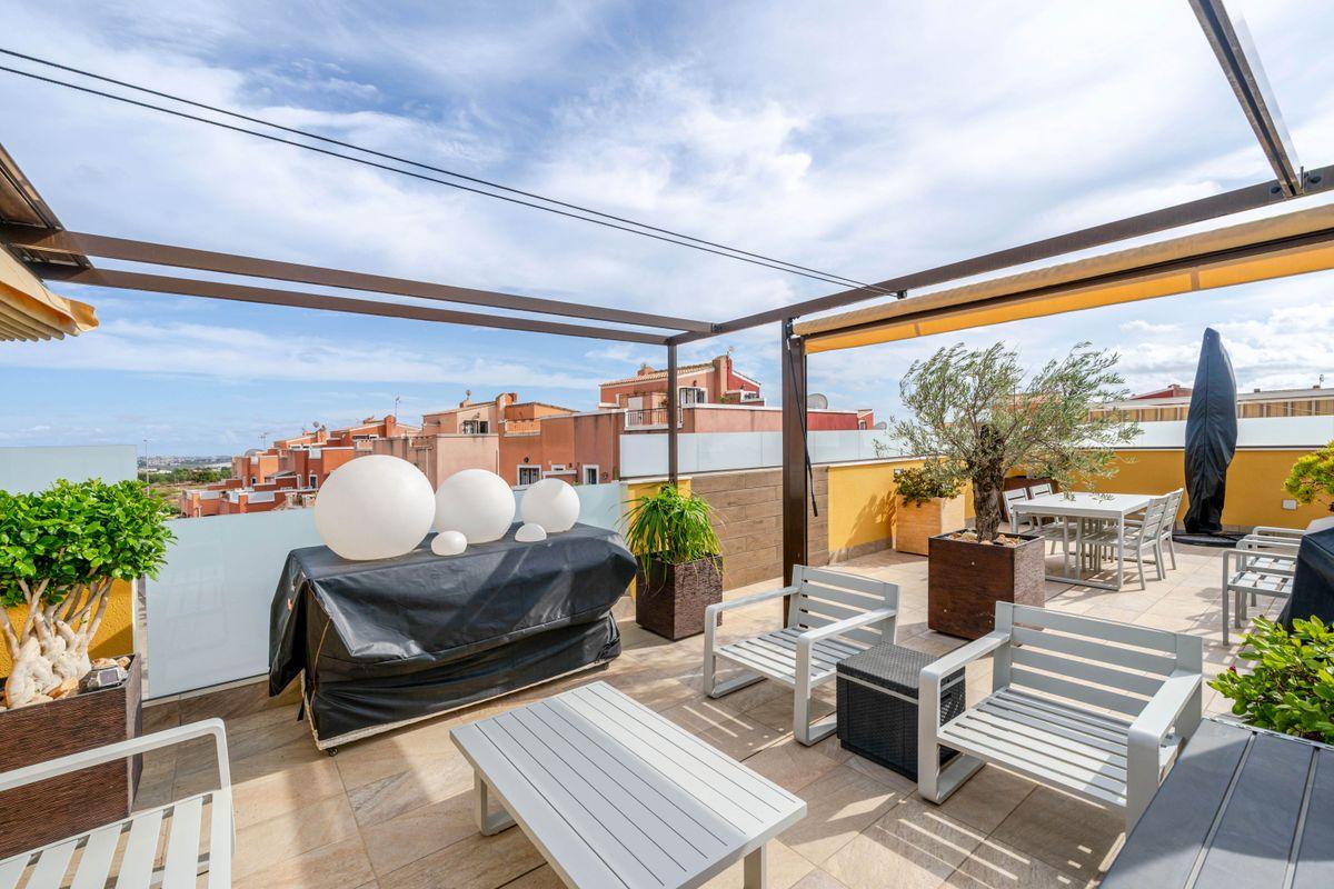 Casa en Venta en Calle La Herrada - 30