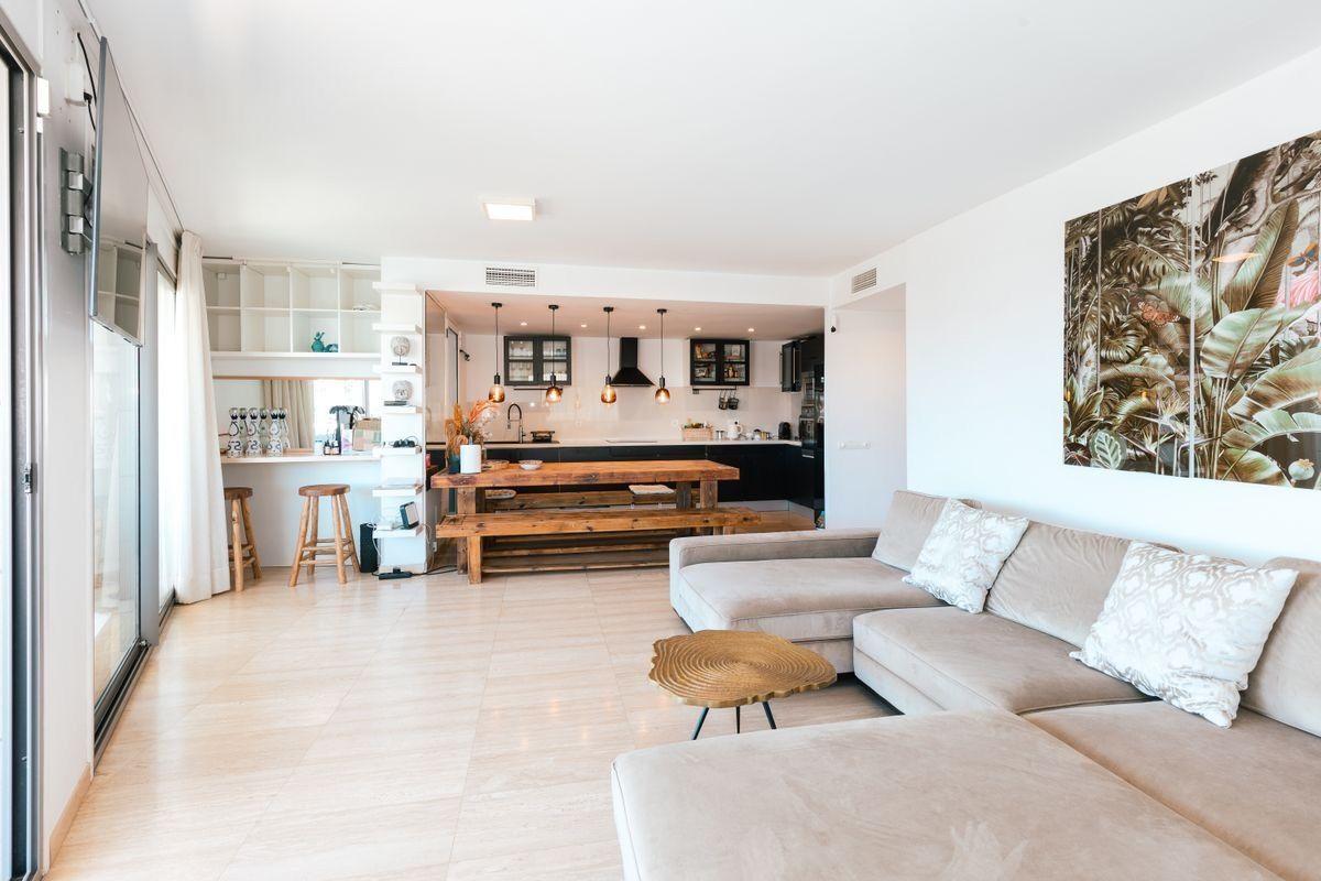 Piso en Venta en Carrer Gregal - 17