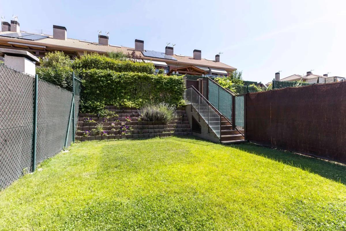 Townhouse en Venta en Calle Camino de Colmenar - 23