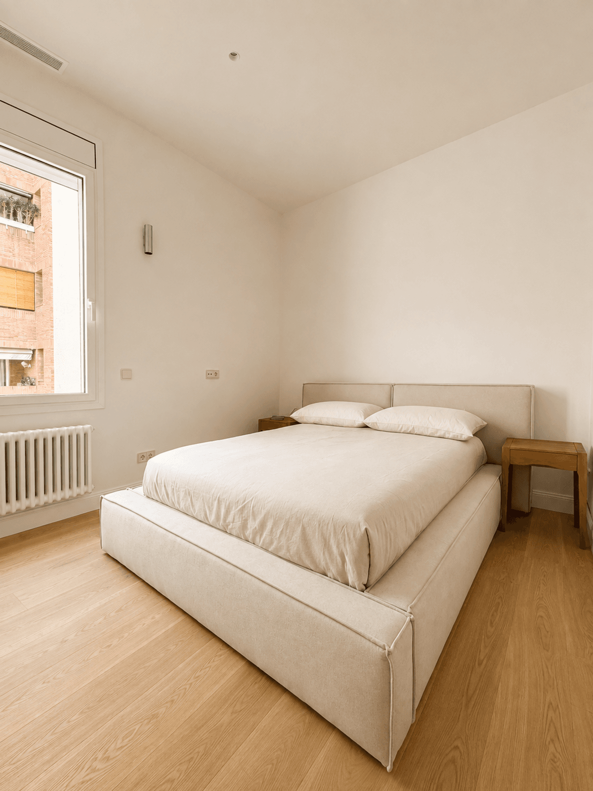 Piso en Venta - Carrer de Muntaner - 16