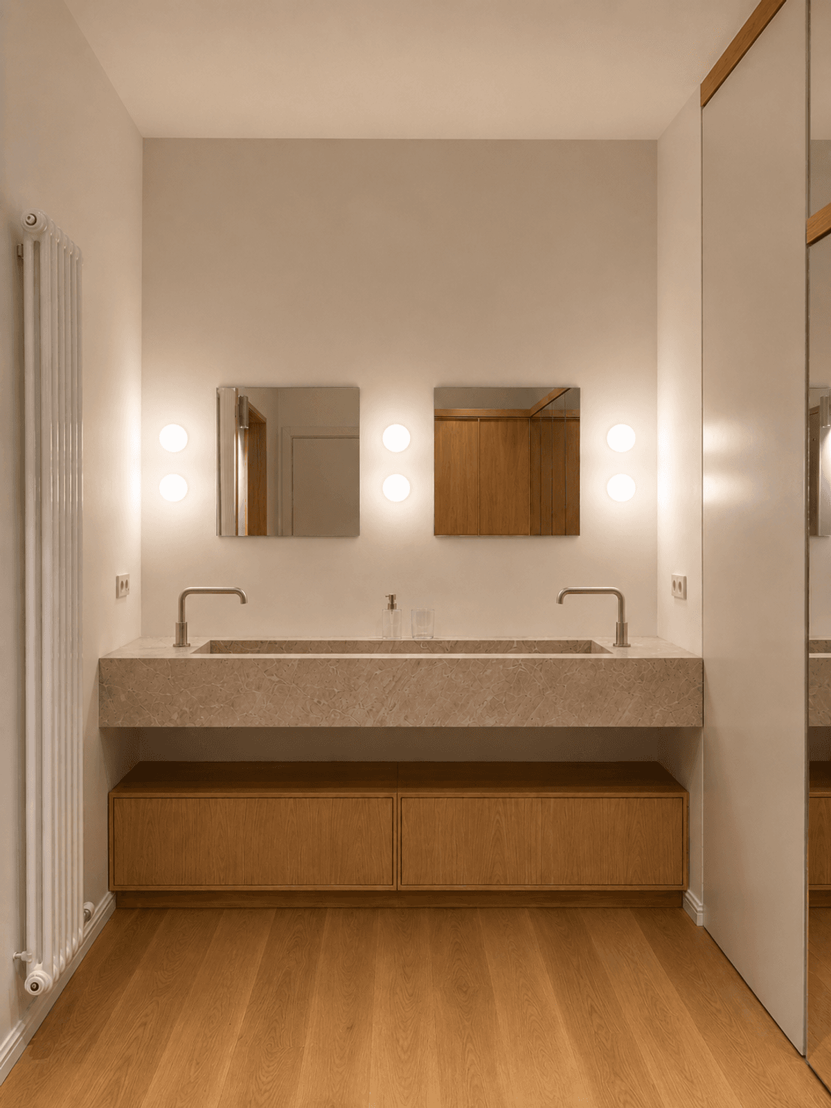 Piso en Venta - Carrer de Muntaner - 32