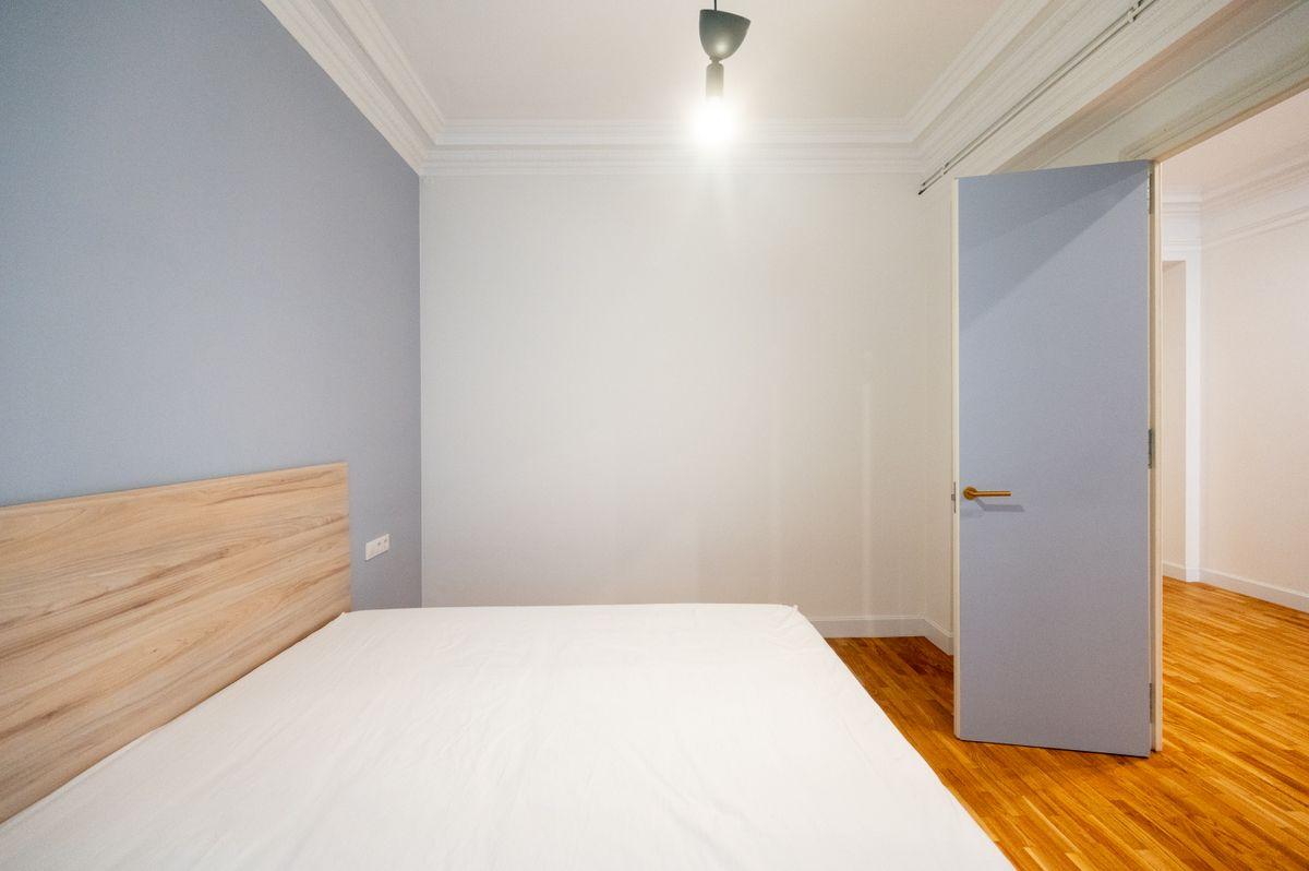 Piso en Alquiler - Carrer de Muntaner - 26