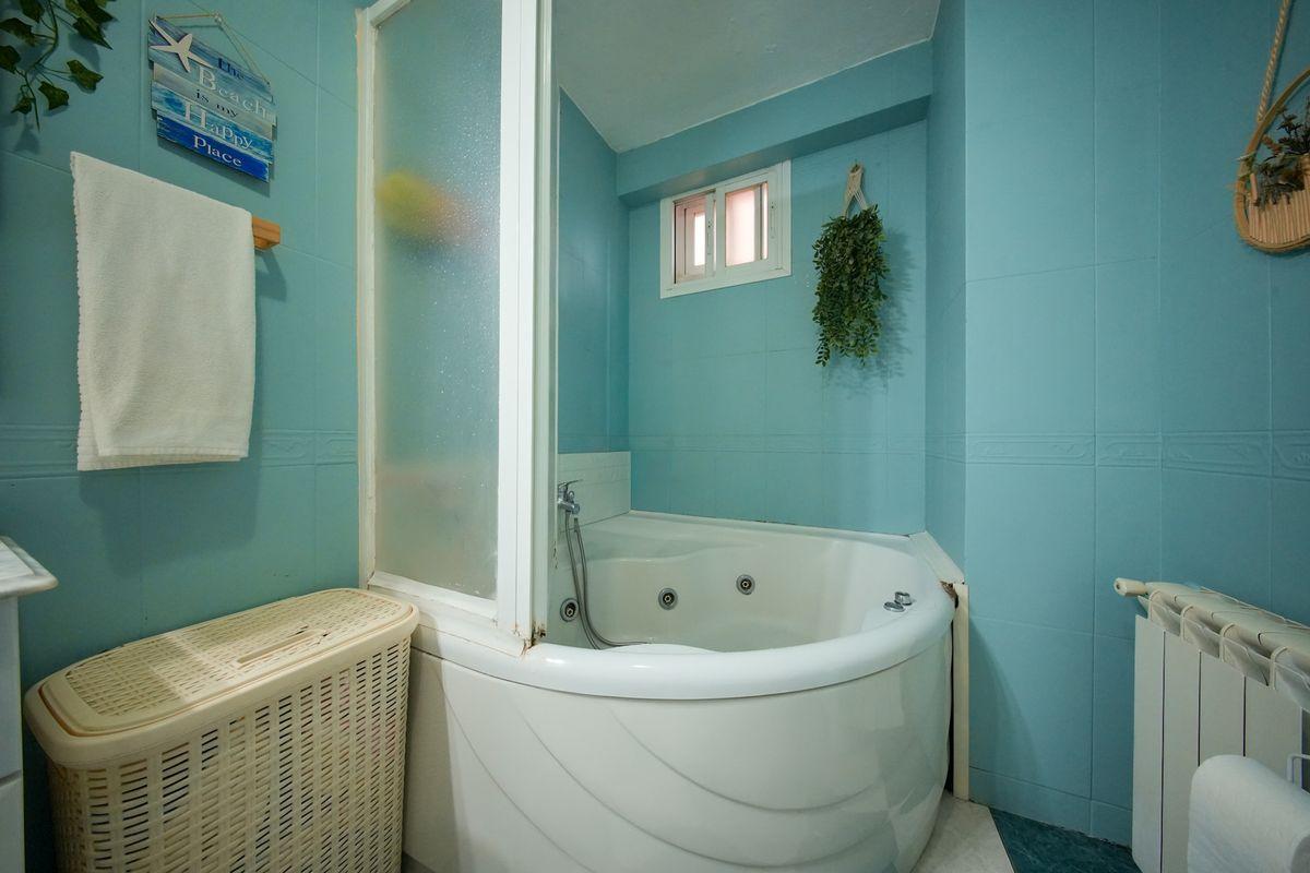 Piso en Venta en Calle Nazaret - 21